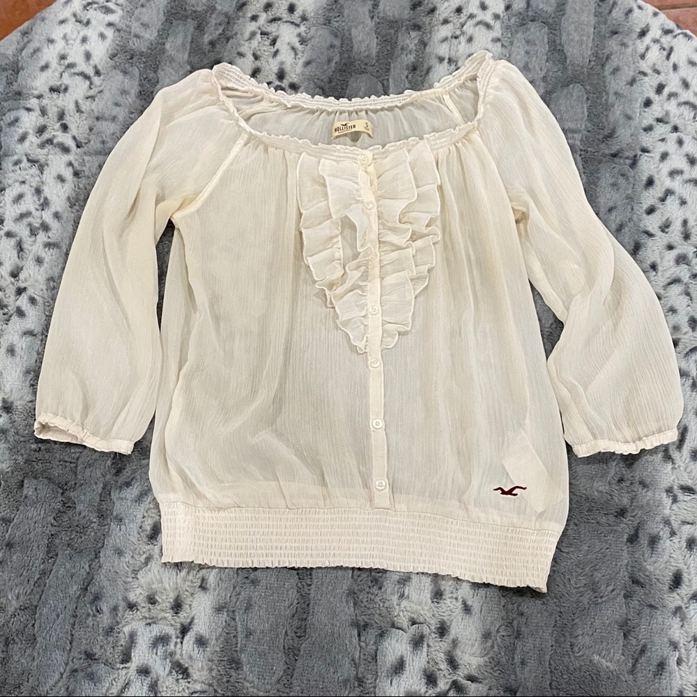 Hollister women’s sheer off white pullover top elastic waist band Small Casual